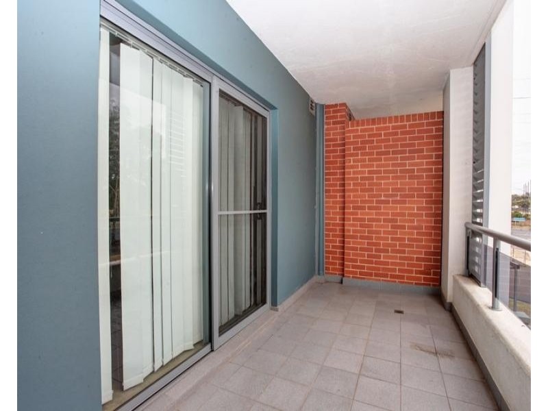 6/2 Castlereagh Street, Liverpool NSW 2170