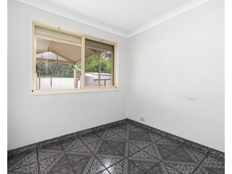 26 Angledool Avenue, Hinchinbrook NSW 2168
