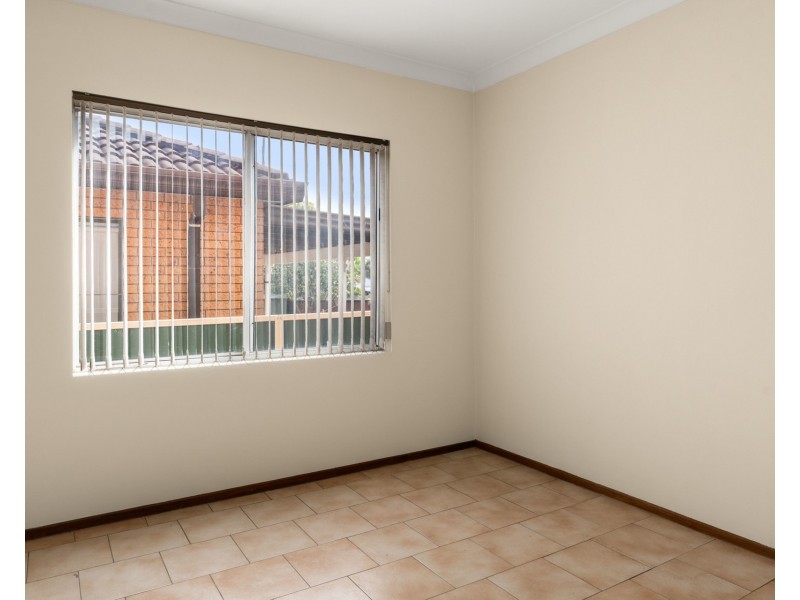 64 Jacaranda Crescent, Casula NSW 2170