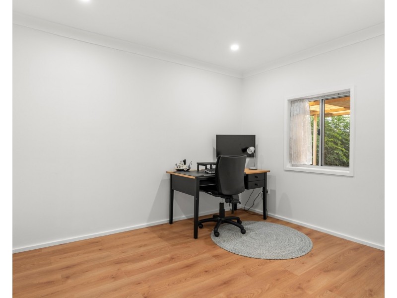 24 Congressional Drive, Liverpool NSW 2170