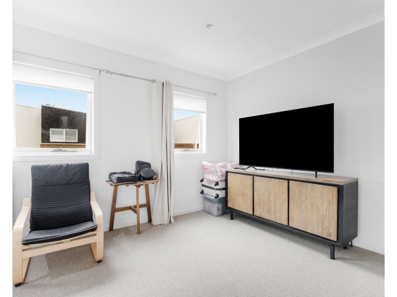 2a Kanooka Street, Denham Court NSW 2565