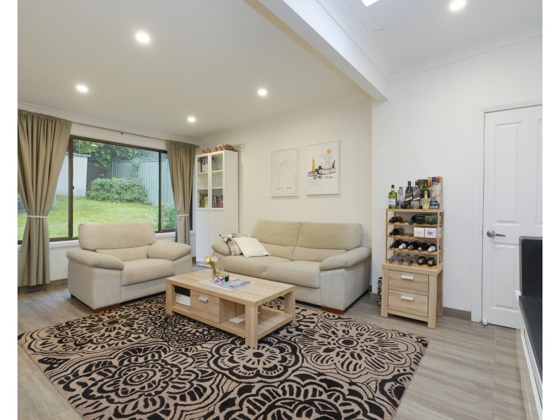 34 Grandview Drive, Campbelltown NSW 2560