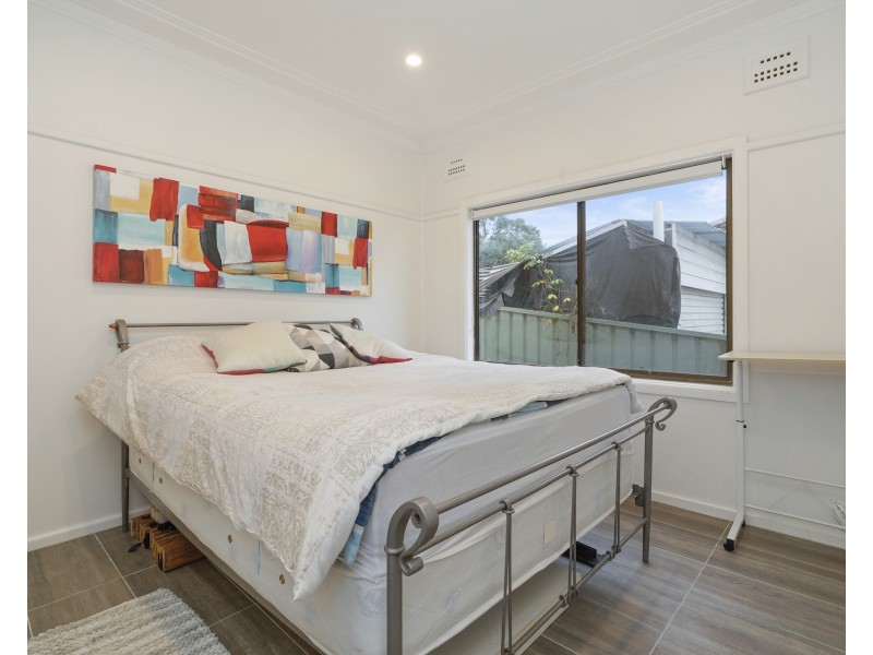 34 Grandview Drive, Campbelltown NSW 2560