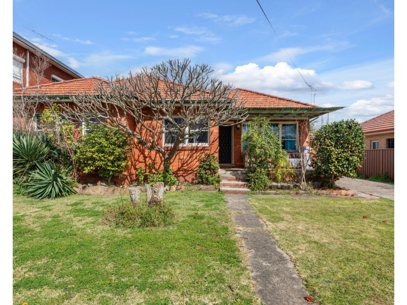 4 Danalam Street, Liverpool NSW 2170