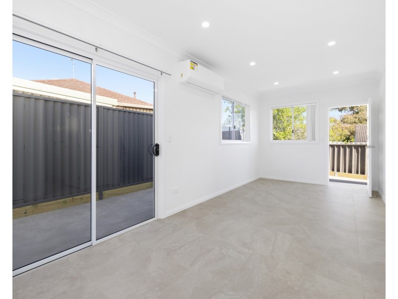 4a Floyd Place, Mount Pritchard NSW 2170