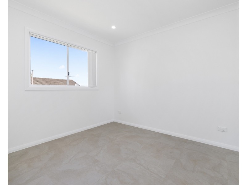 4a Floyd Place, Mount Pritchard NSW 2170