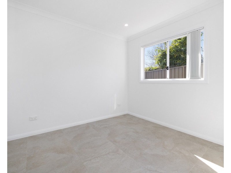 4a Floyd Place, Mount Pritchard NSW 2170