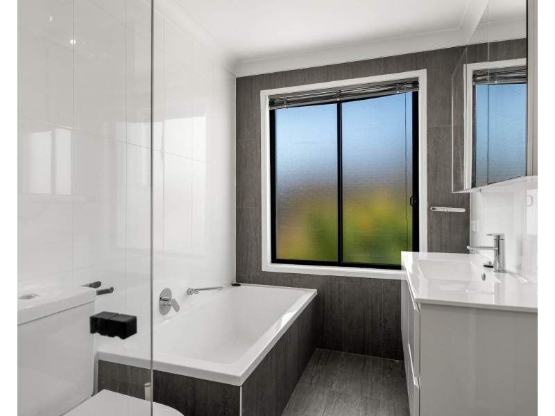 124 Glenfield Road, Casula NSW 2170