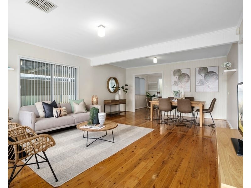 4 Sullivan Avenue, Lurnea NSW 2170