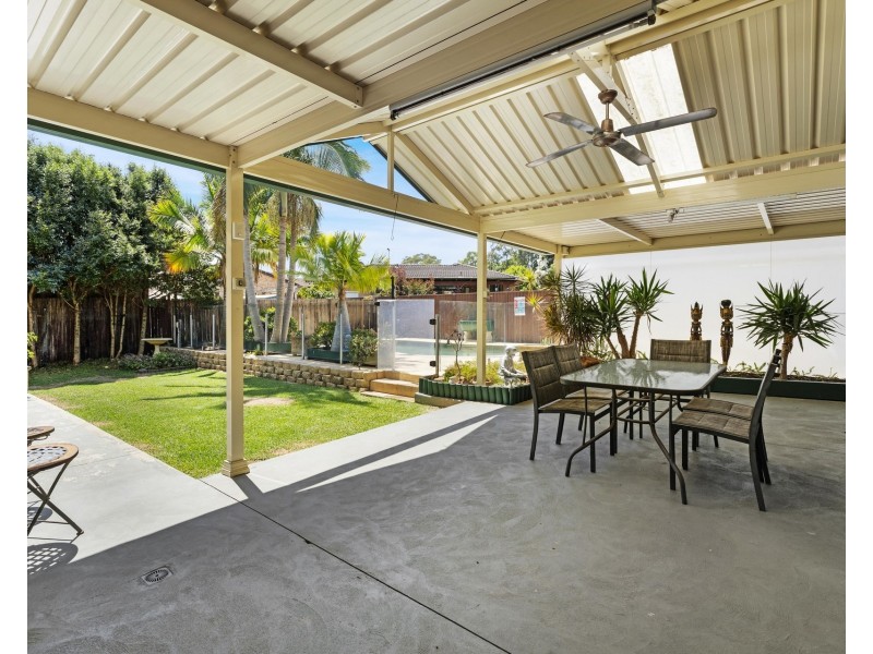 17 Hurlstone Avenue, Glenfield NSW 2167