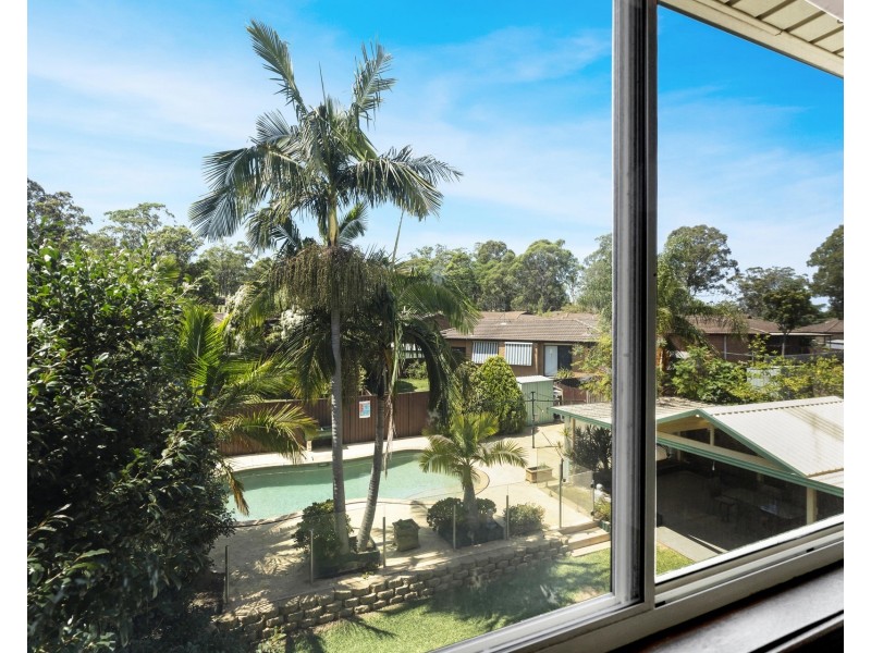 17 Hurlstone Avenue, Glenfield NSW 2167