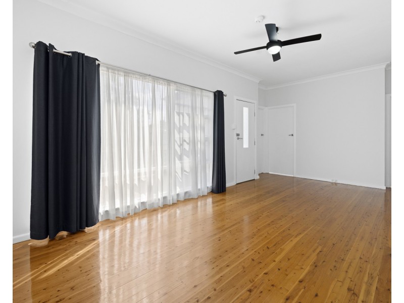 52 Fitzpatrick Crescent, Casula NSW 2170