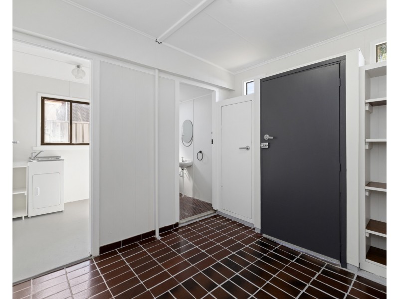 52 Fitzpatrick Crescent, Casula NSW 2170
