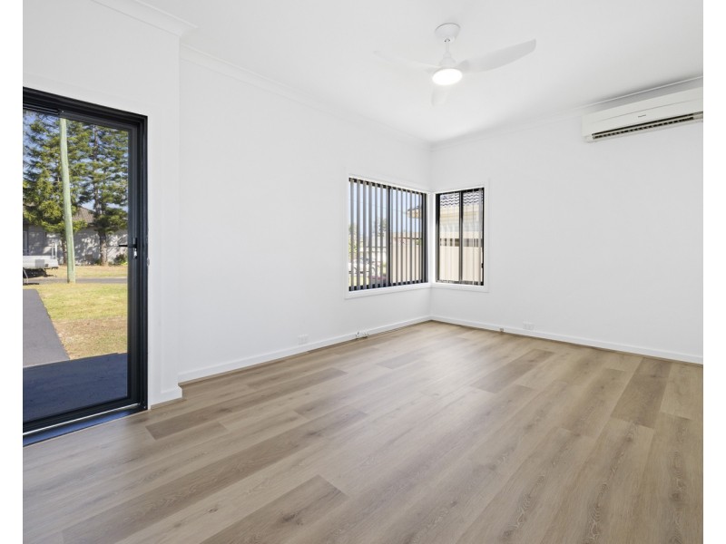 9 Scott Street, Campbelltown NSW 2560