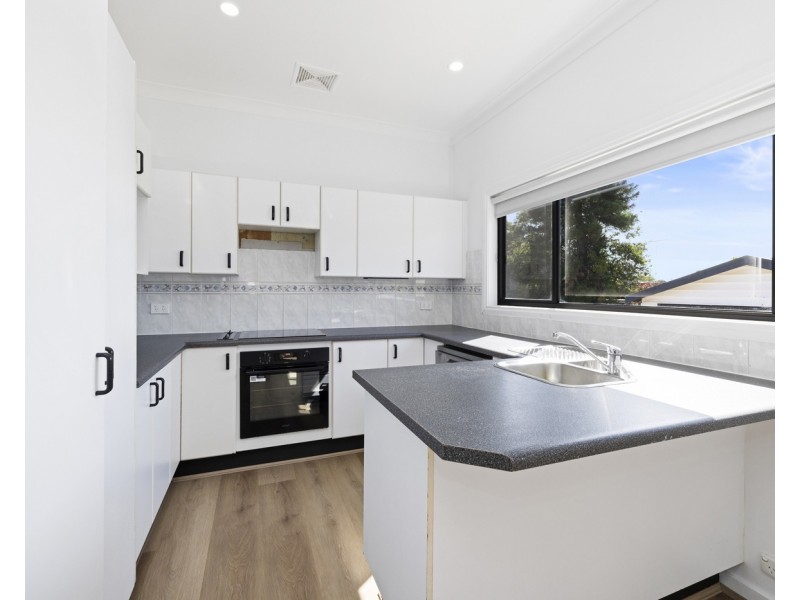 9 Scott Street, Campbelltown NSW 2560