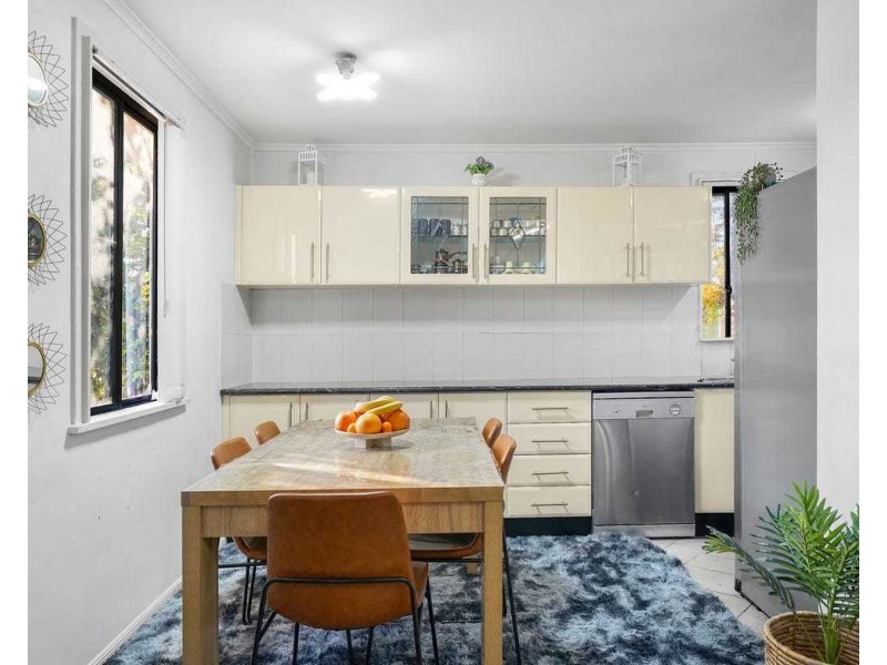 241 Hoxton Park Road, Cartwright NSW 2168