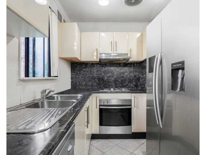 241 Hoxton Park Road, Cartwright NSW 2168