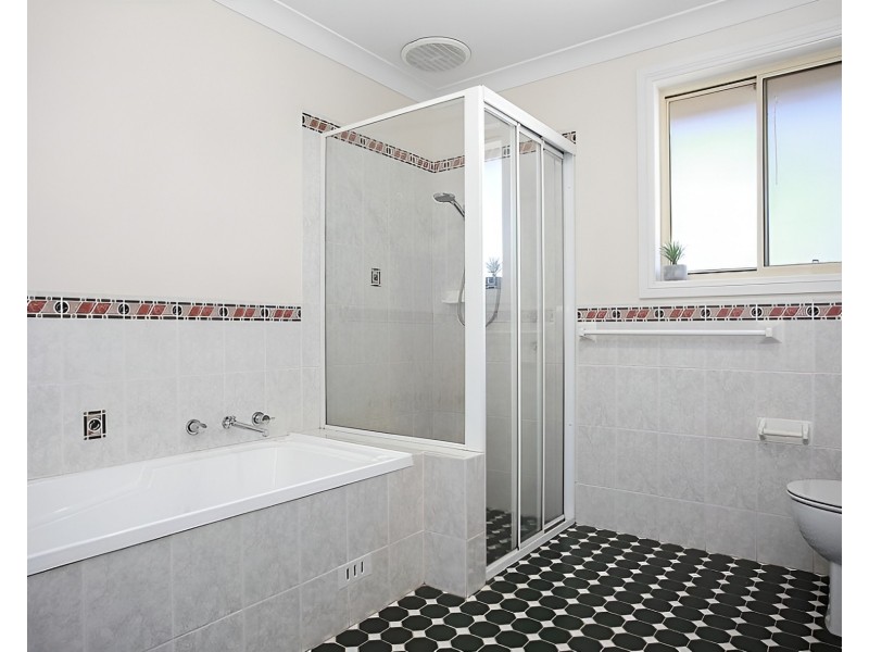 14 Kearns Place, Horningsea Park NSW 2171