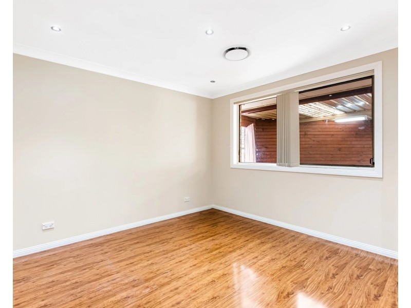 9 Tingha Close, Hinchinbrook NSW 2168