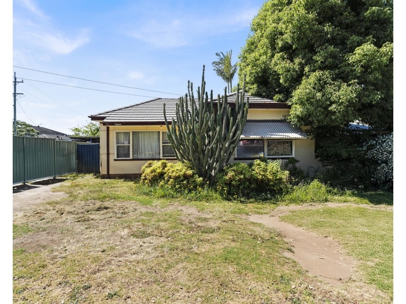62 Moorebank Avenue, Moorebank NSW 2170