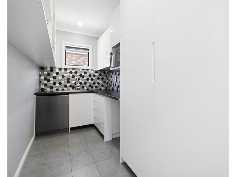 190 The Horsley Drive, Fairfield NSW 2165