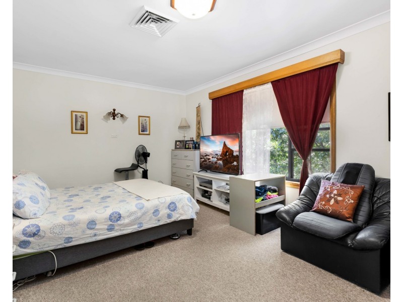 47 Edna Avenue, Mount Pritchard NSW 2170