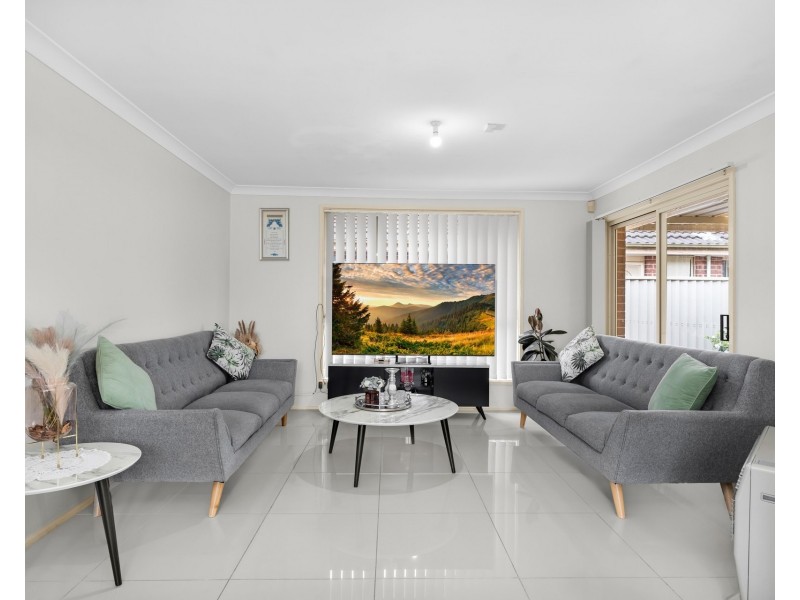 13 Osprey Avenue, Green Valley NSW 2168