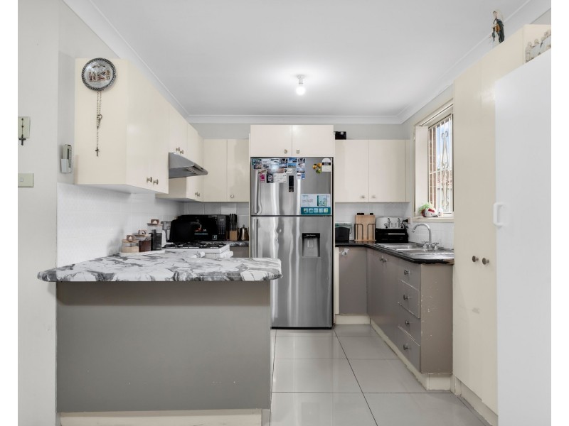 13 Osprey Avenue, Green Valley NSW 2168