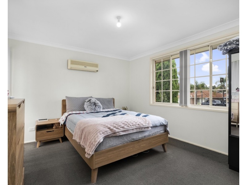 13 Osprey Avenue, Green Valley NSW 2168