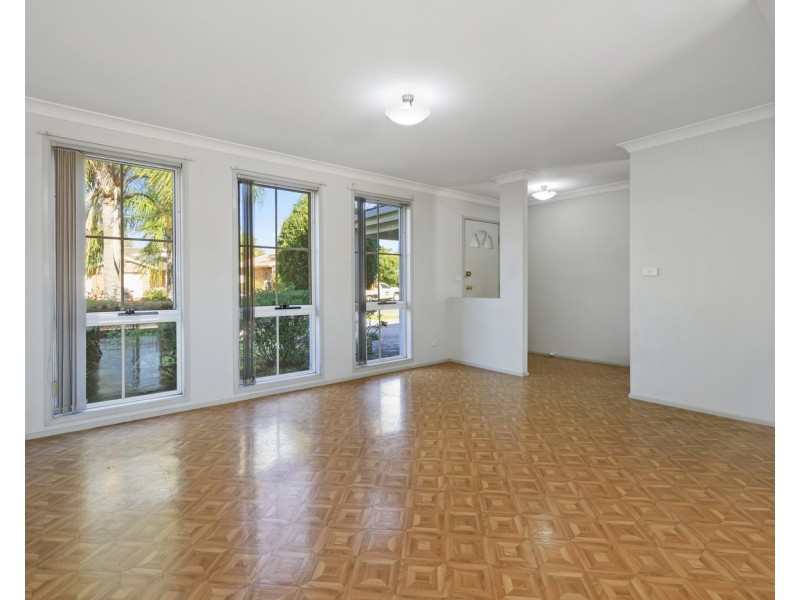 26 Gungarlin Drive, Horningsea Park NSW 2171