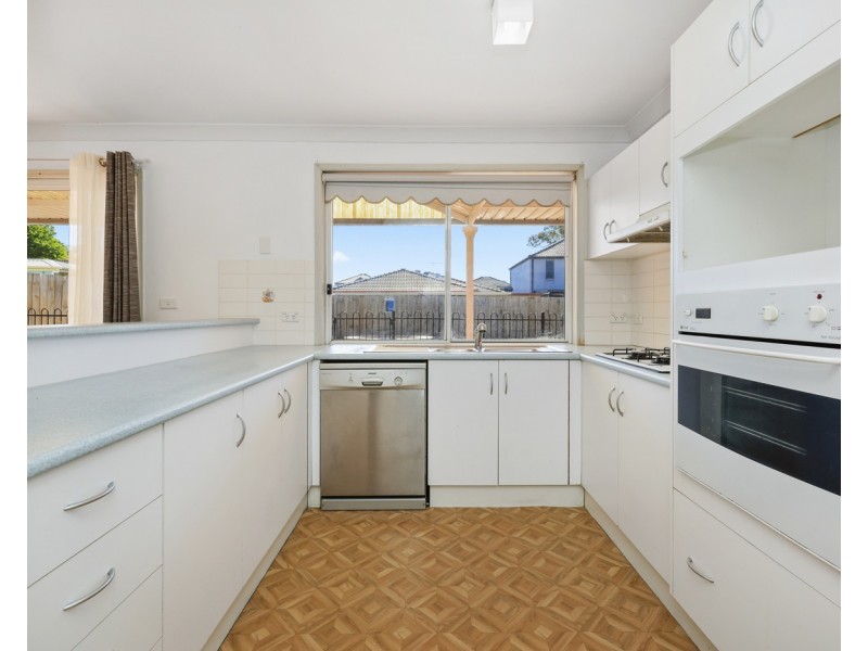 26 Gungarlin Drive, Horningsea Park NSW 2171