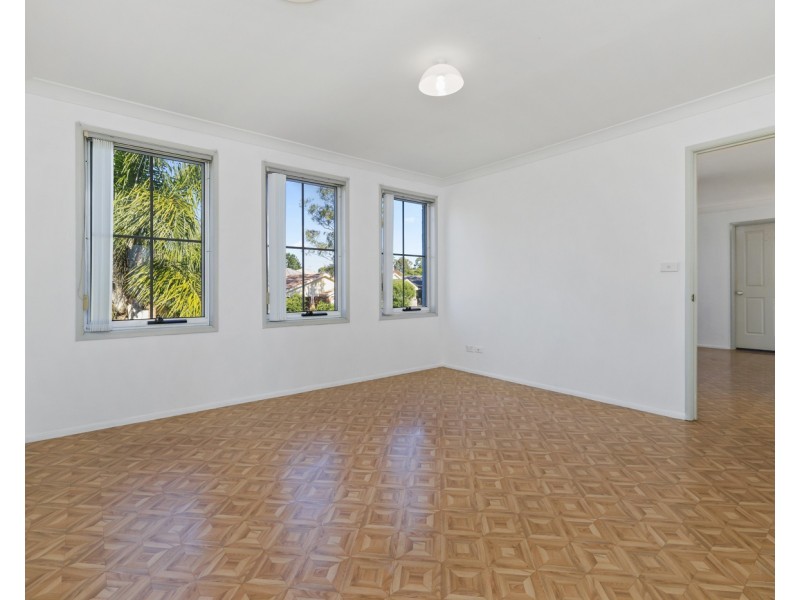 26 Gungarlin Drive, Horningsea Park NSW 2171