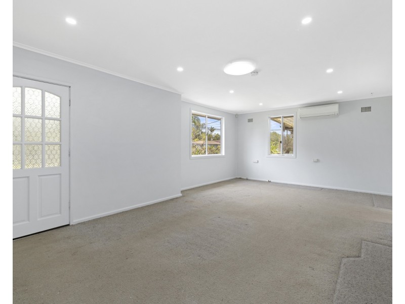 49 Gabo Crescent, Sadleir NSW 2168