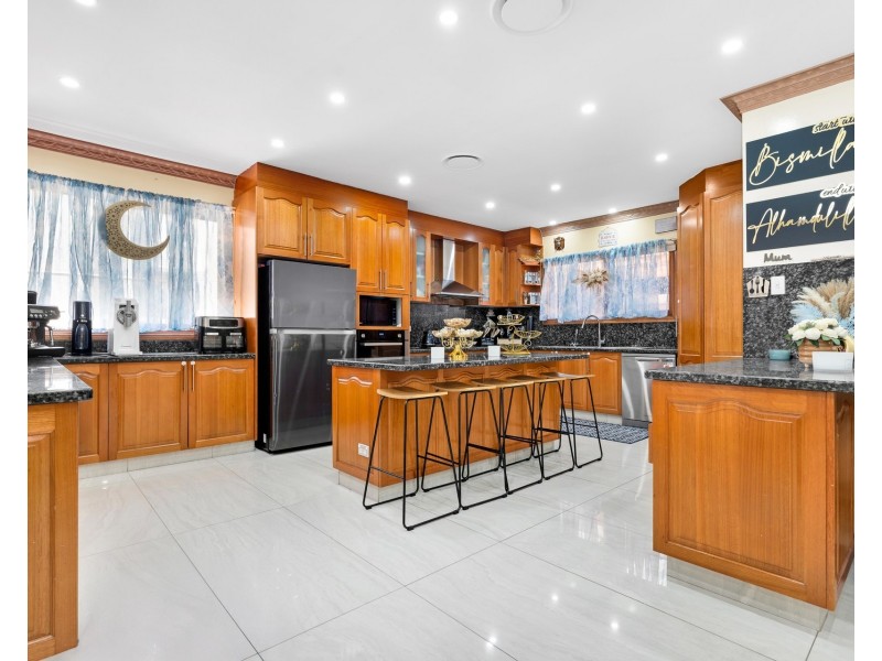 23 Roth Street, Casula NSW 2170