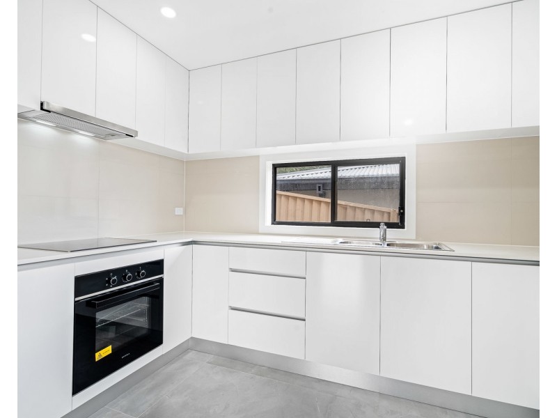 16a Winnall Place, Ashcroft NSW 2168