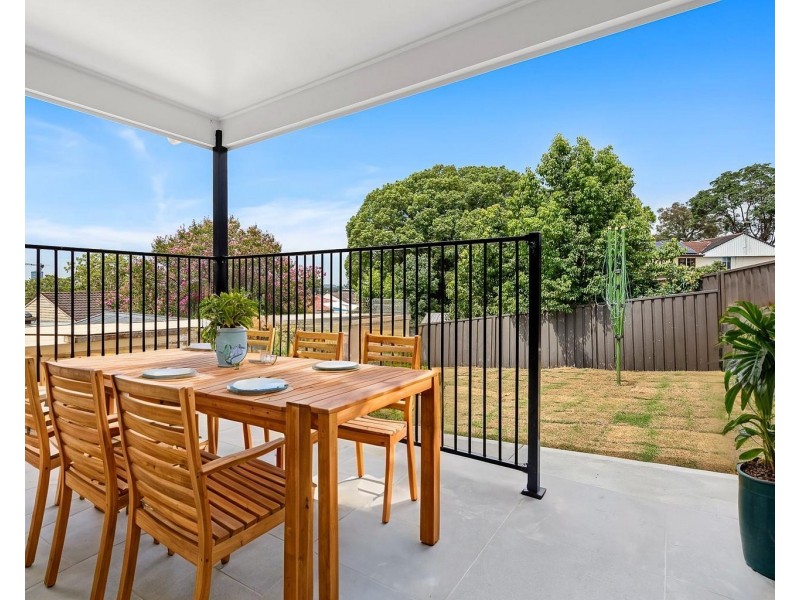 16a Winnall Place, Ashcroft NSW 2168