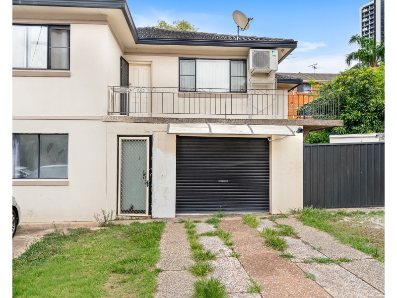 2/3 Hay Street, Liverpool NSW 2170