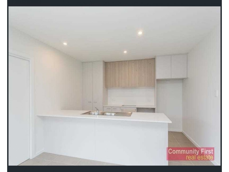 29 Allison Circuit, Oran Park NSW 2570