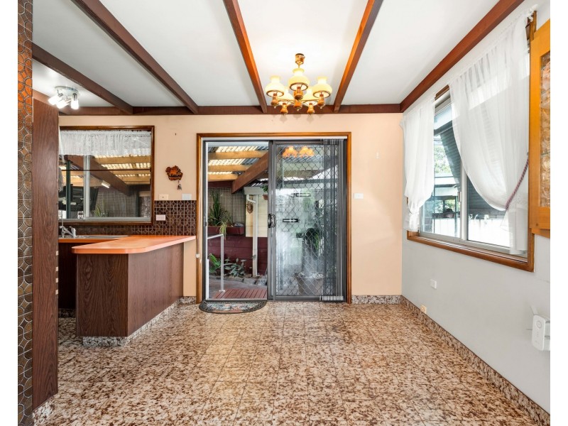 8 Barnett Street, Ashcroft NSW 2168