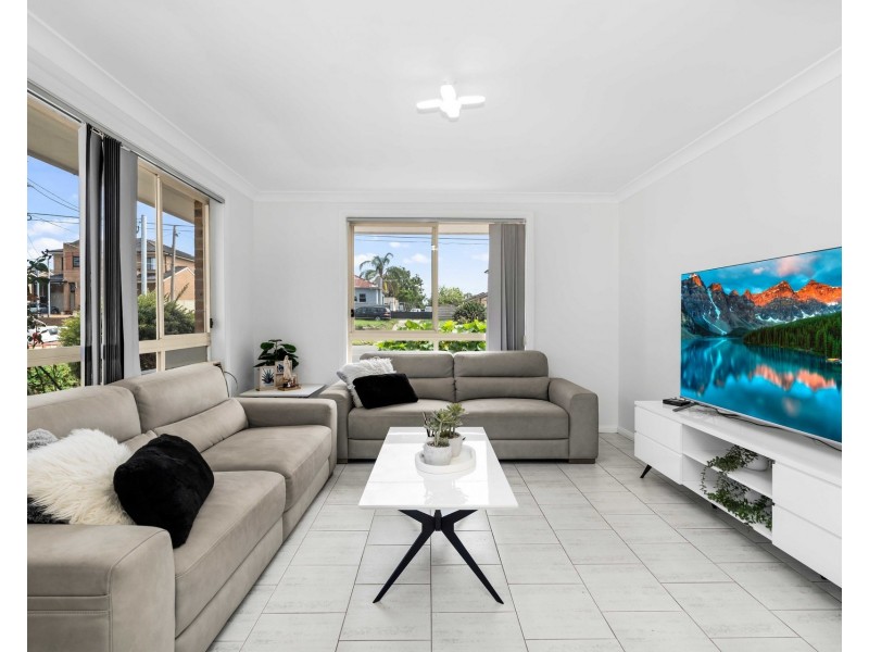 29 Stanbrook Street, Fairfield Heights NSW 2165