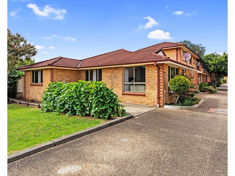 29 Stanbrook Street, Fairfield Heights NSW 2165