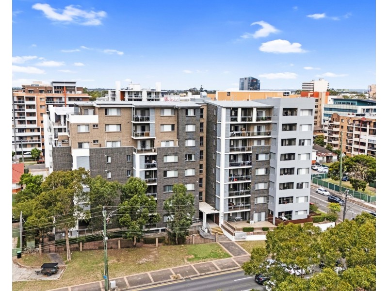10/93-95 Campbell Street, Liverpool NSW 2170