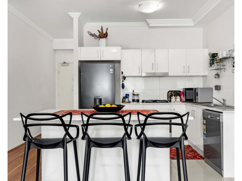 10/93-95 Campbell Street, Liverpool NSW 2170