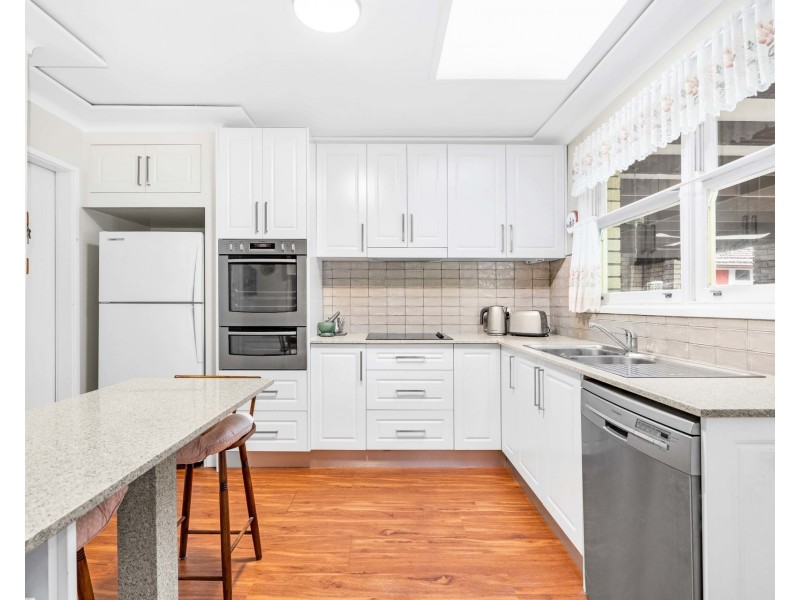 25 Exhibition Parade, Mount Pritchard NSW 2170