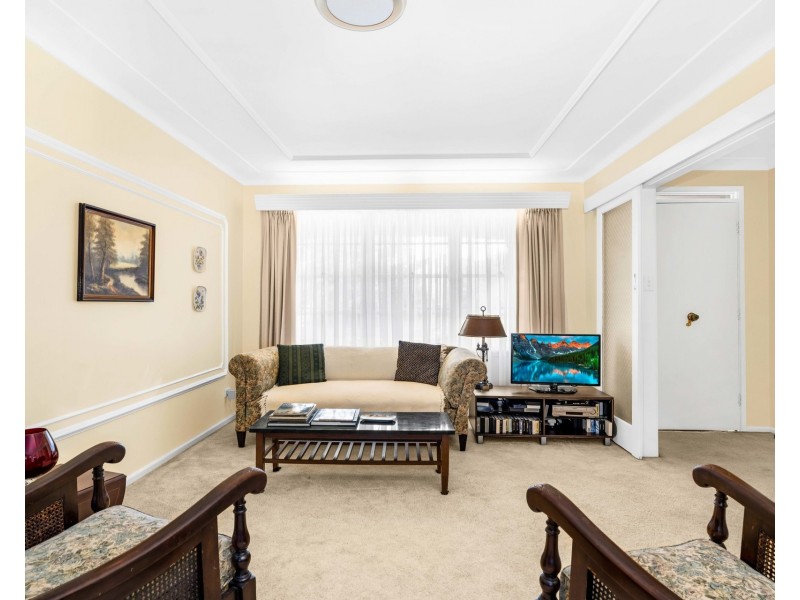 25 Exhibition Parade, Mount Pritchard NSW 2170