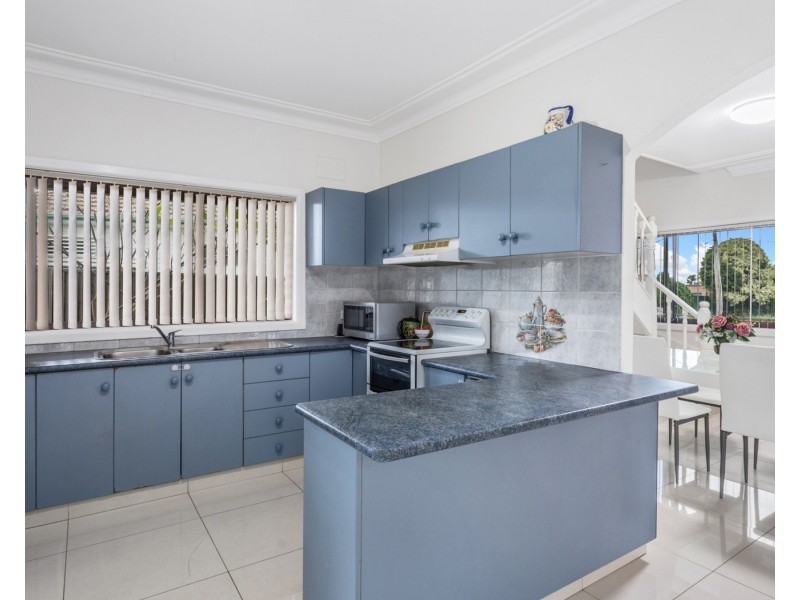 7 Saunders Avenue, Liverpool NSW 2170