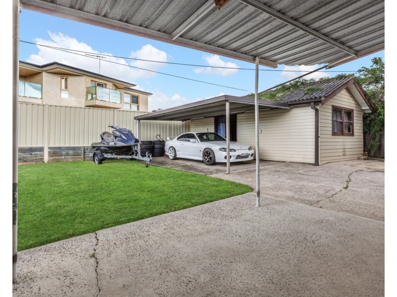 7 Saunders Avenue, Liverpool NSW 2170