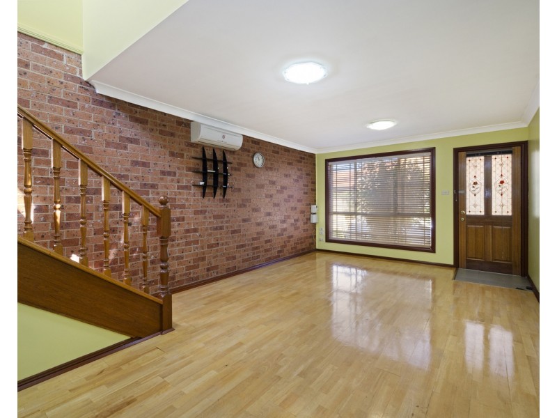 6/8 Thelma Street, Lurnea NSW 2170