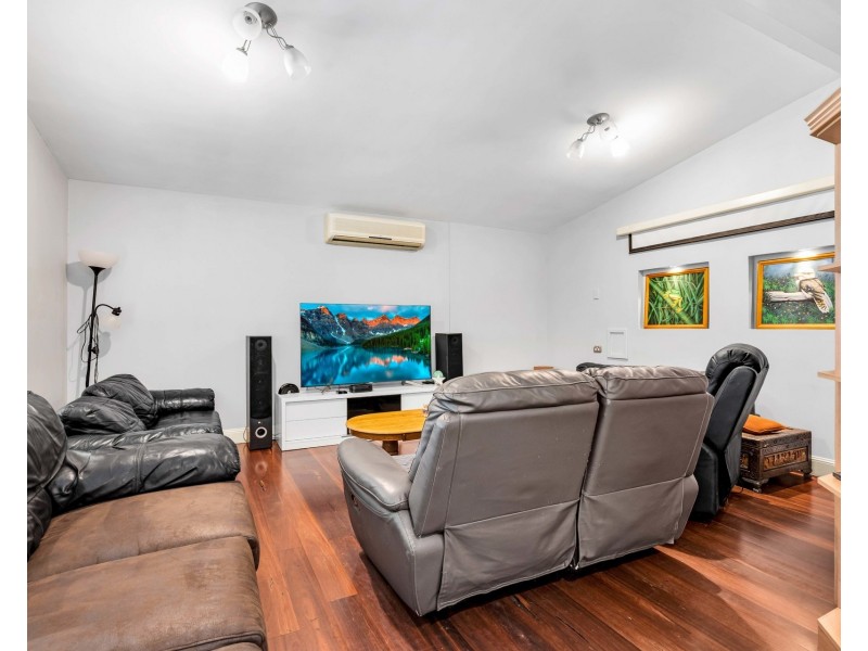 34 Amalfi Street, Lurnea NSW 2170