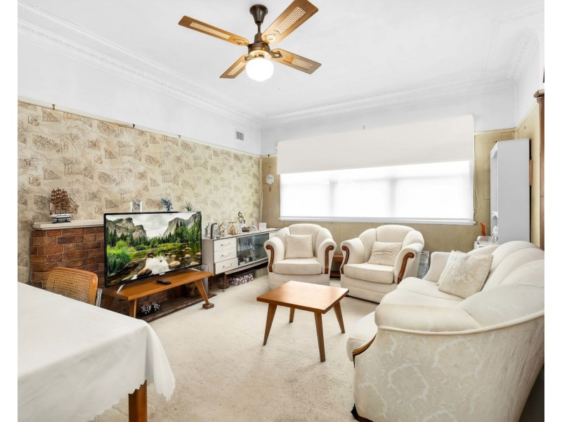 58 Dunbier Avenue, Lurnea NSW 2170